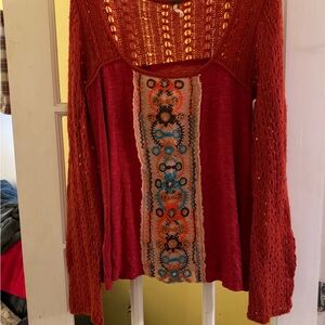Free people top embroidery and crochet detail is amazing!!!